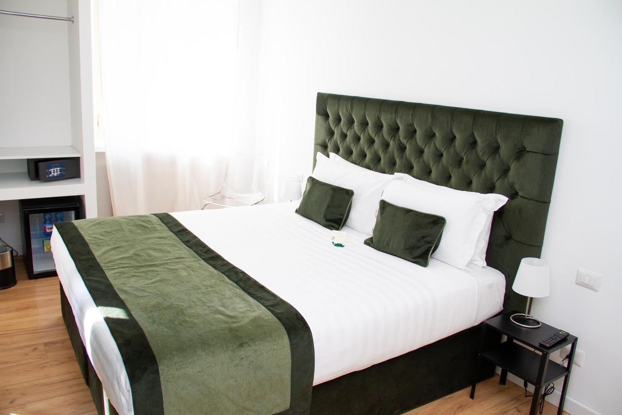 Home At Rome St. Peter Rooms&Apartment Екстериор снимка