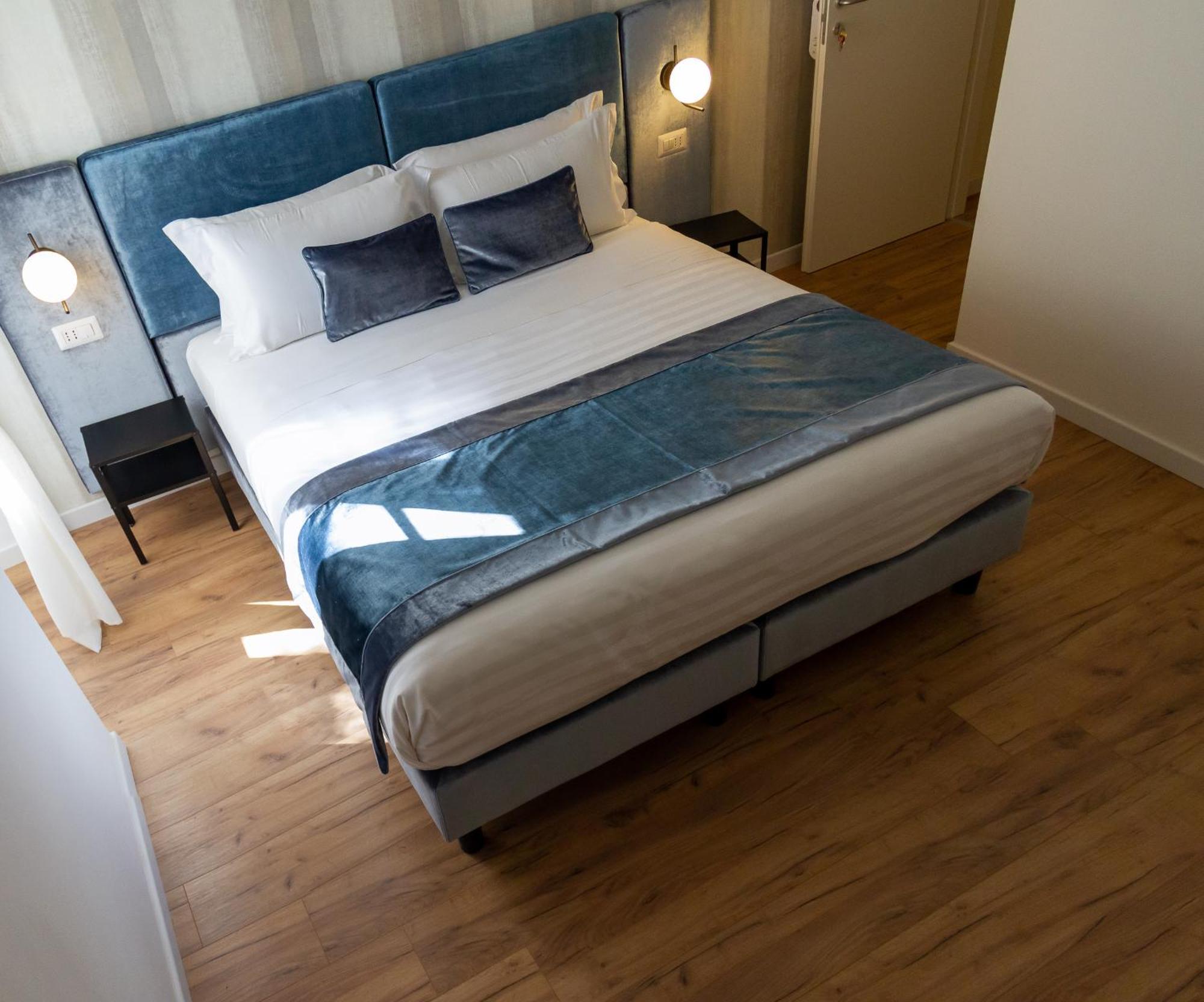 Home At Rome St. Peter Rooms&Apartment Екстериор снимка
