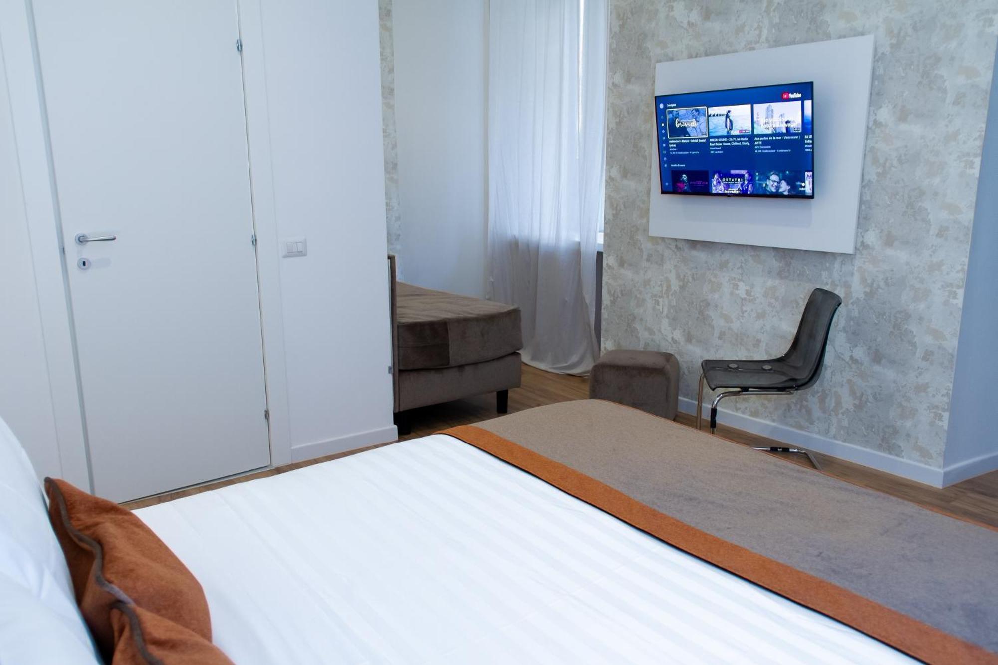 Home At Rome St. Peter Rooms&Apartment Екстериор снимка